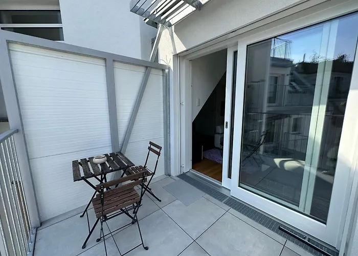 Feelhome-dachterrasse-4 Gaeste-wifi Apartmán *